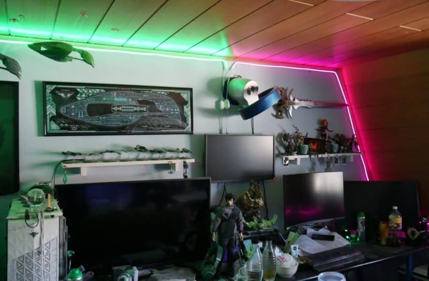 Die Nerdbude von Rifka ist riesig